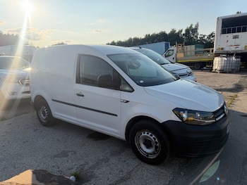 Used Volkswagen Caddy 2016 for sale - 79277912: Photo