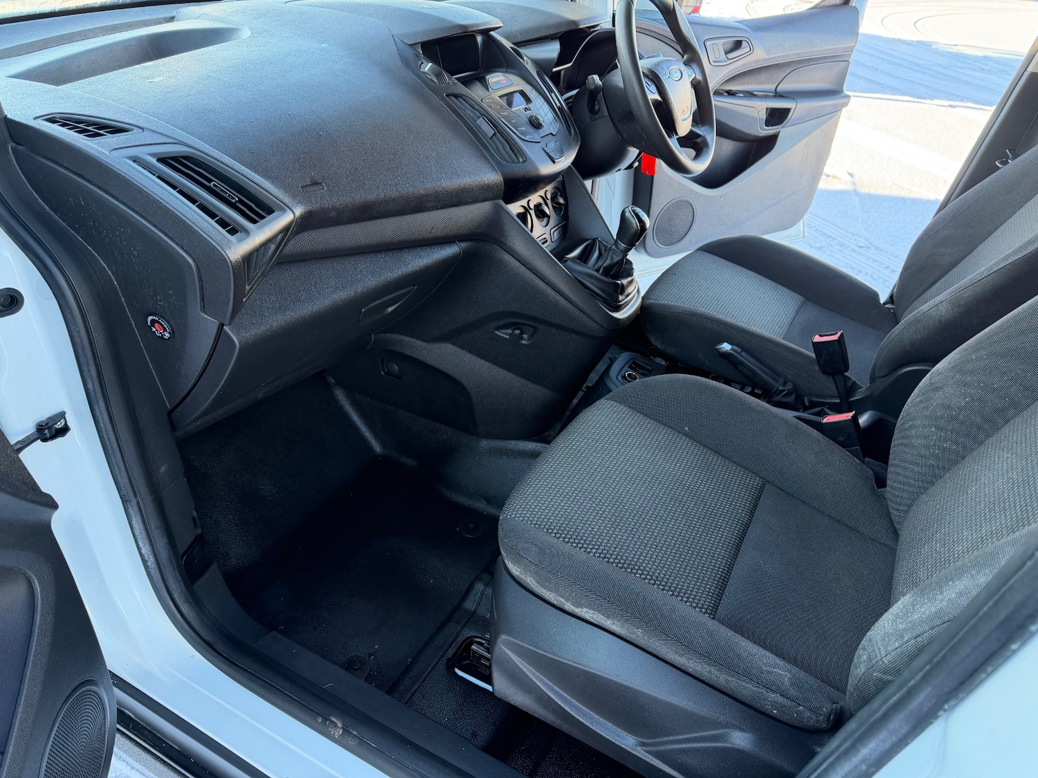 Used Ford Transit Connect 2017 for sale - 77130558: Photo 10