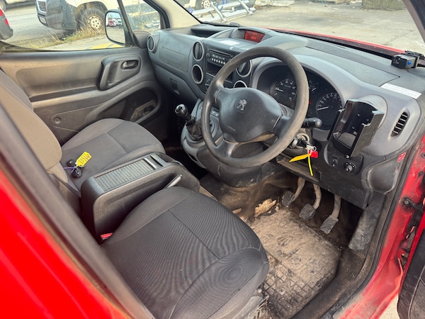 Used Peugeot Partner 2012 for sale - 73943886: Photo 6