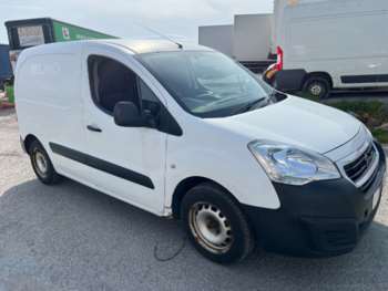 Used Peugeot Partner 2017 for sale - 70877142: Photo