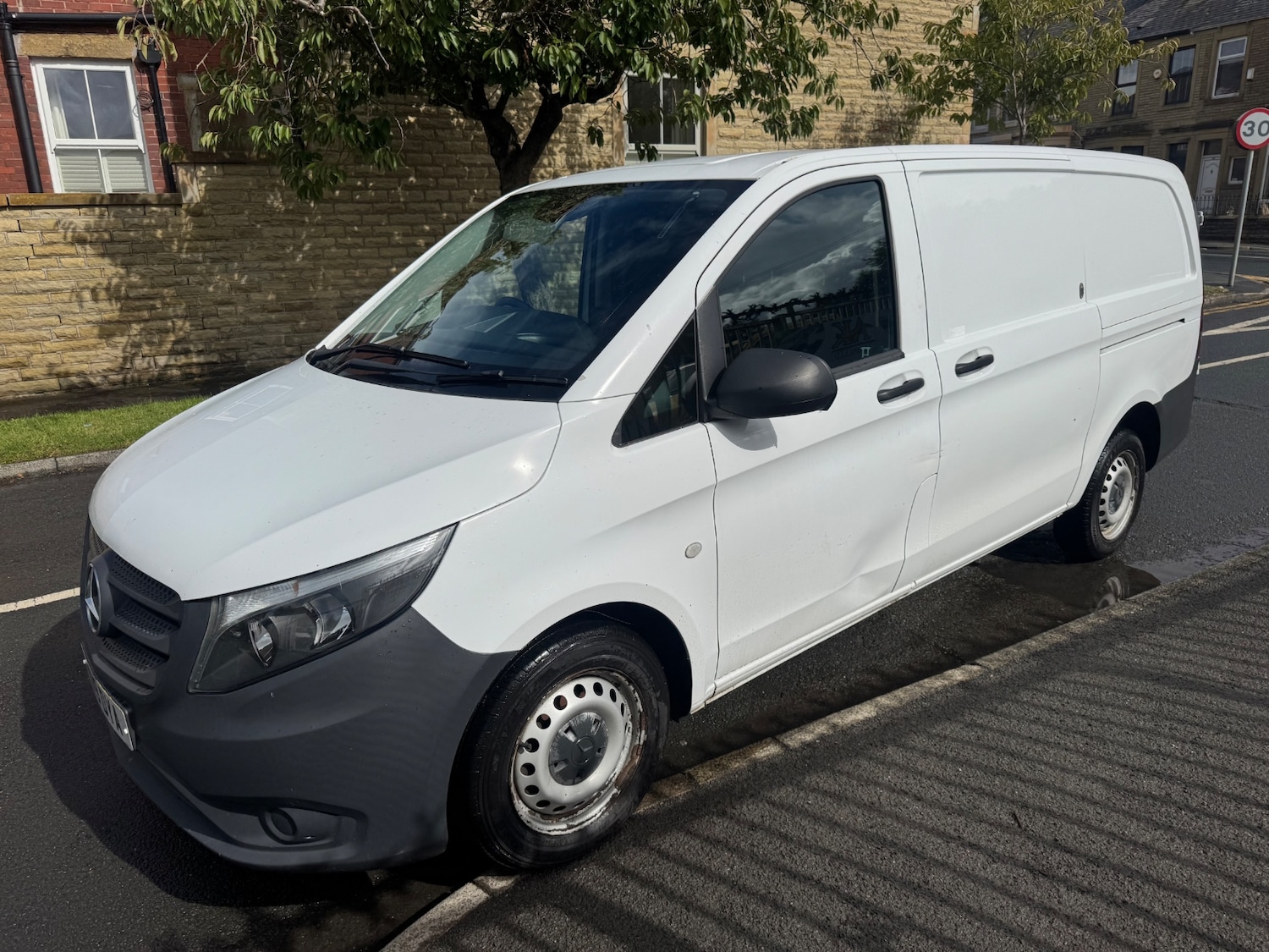 Used Mercedes-Benz Vito 2019 for sale - 76671025: Photo 3