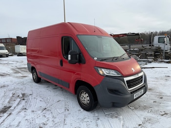 Peugeot Boxer feature image