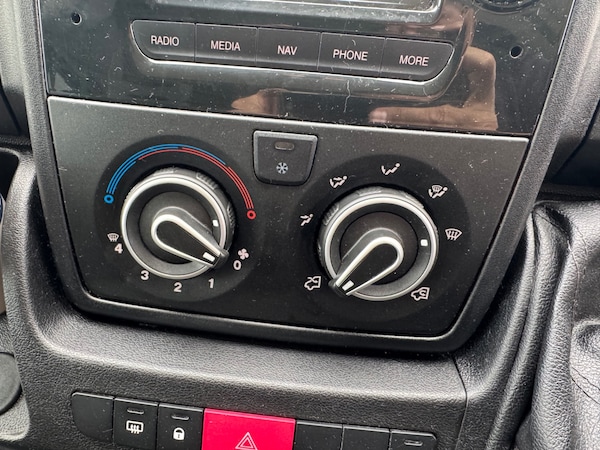 Used Peugeot Boxer 2018 for sale - 76156615: Photo 18