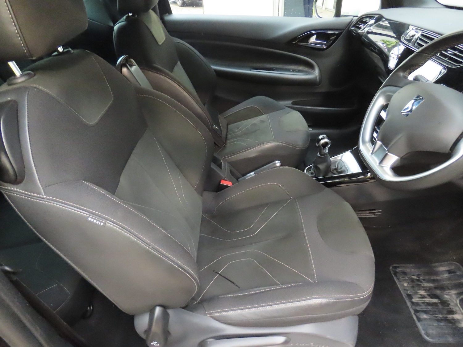 Used DS Automobiles DS 3 2016 for sale - 75989726: Photo 11