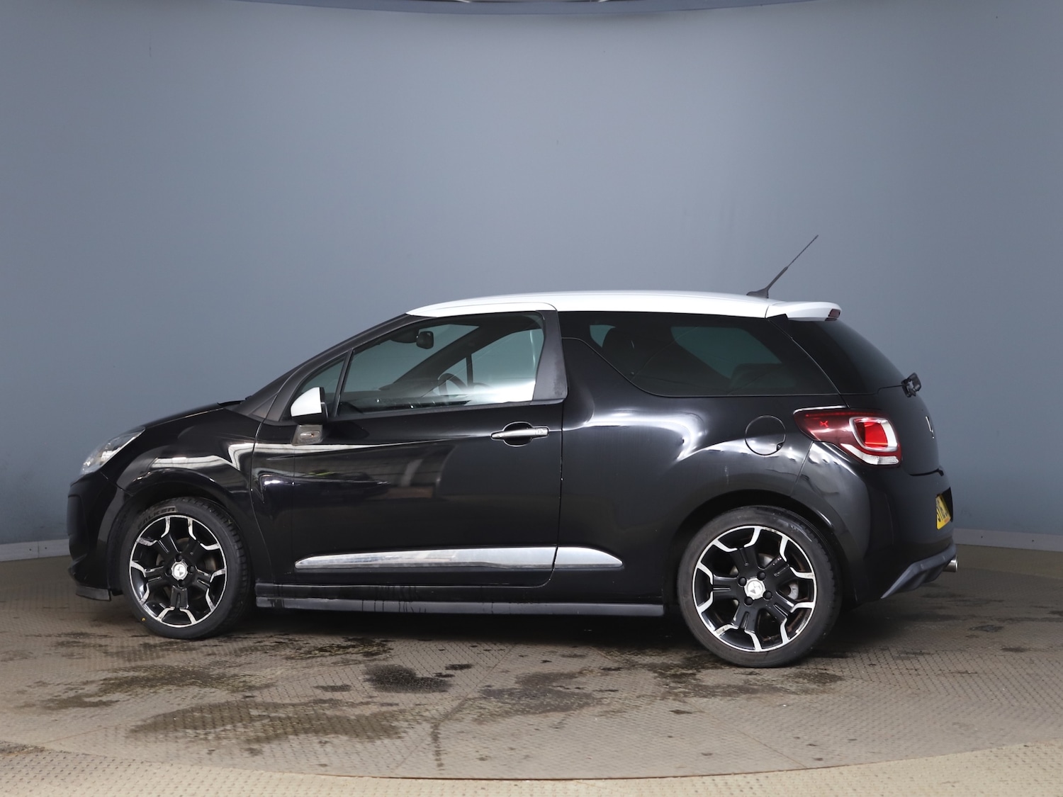 Used DS Automobiles DS 3 2016 for sale - 75989726: Photo 8
