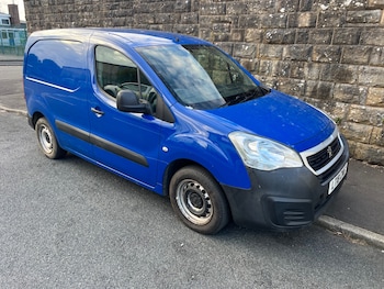 Used Peugeot Partner 2018 for sale - 75566007: Photo