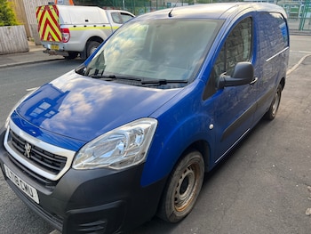 Used Peugeot Partner 2018 for sale - 75566007: Photo