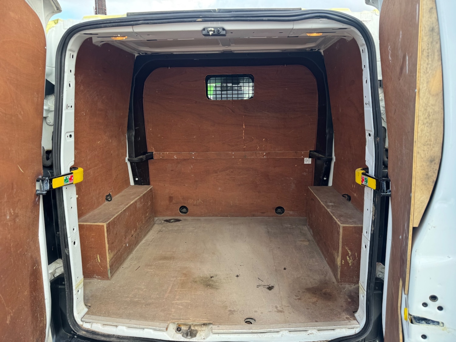 Used Ford Transit Custom 2018 for sale - 76548123: Photo 11