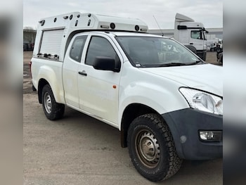 Used Isuzu D-Max 2015 for sale - 78352713: Photo