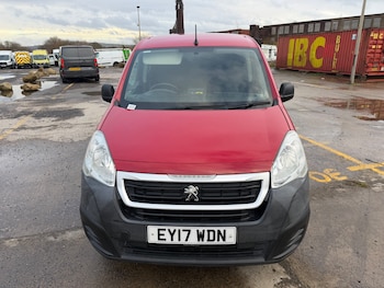 Used Peugeot Partner 2017 for sale - 76855504: Photo