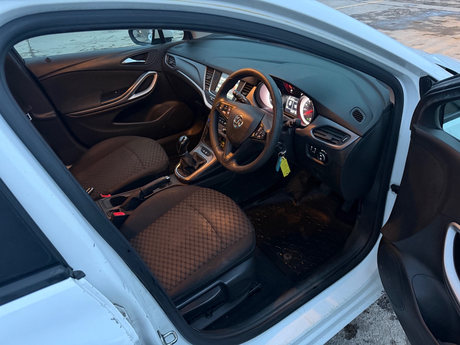 Used Vauxhall Astra 2019 for sale - 77537122: Photo 10