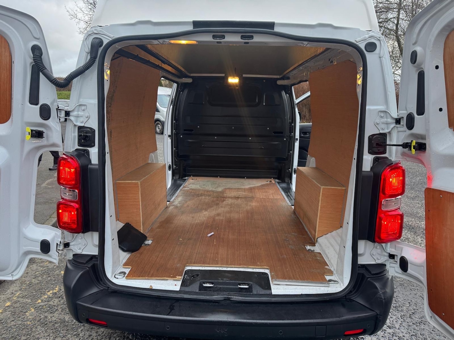 Used Vauxhall Vivaro 2023 for sale - 77548685: Photo 10