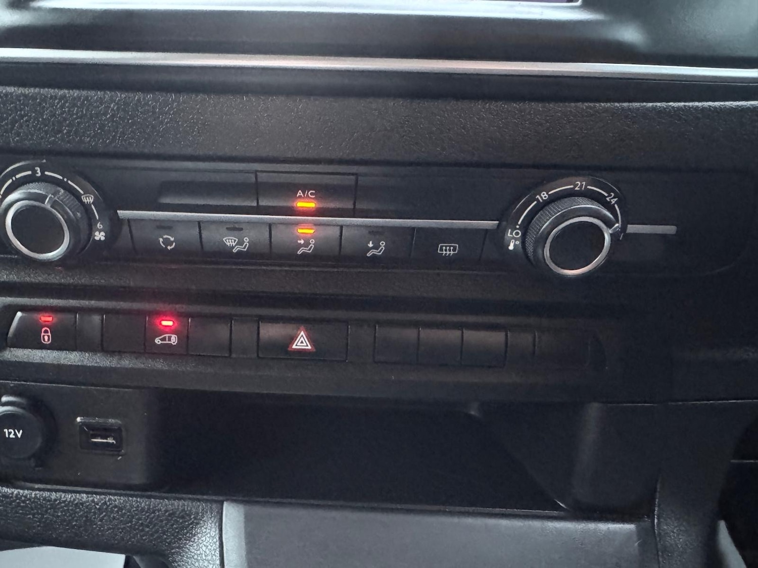 Used Vauxhall Vivaro 2023 for sale - 77548685: Photo 16