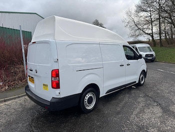 Used Vauxhall Vivaro 2023 for sale - 77548685: Photo