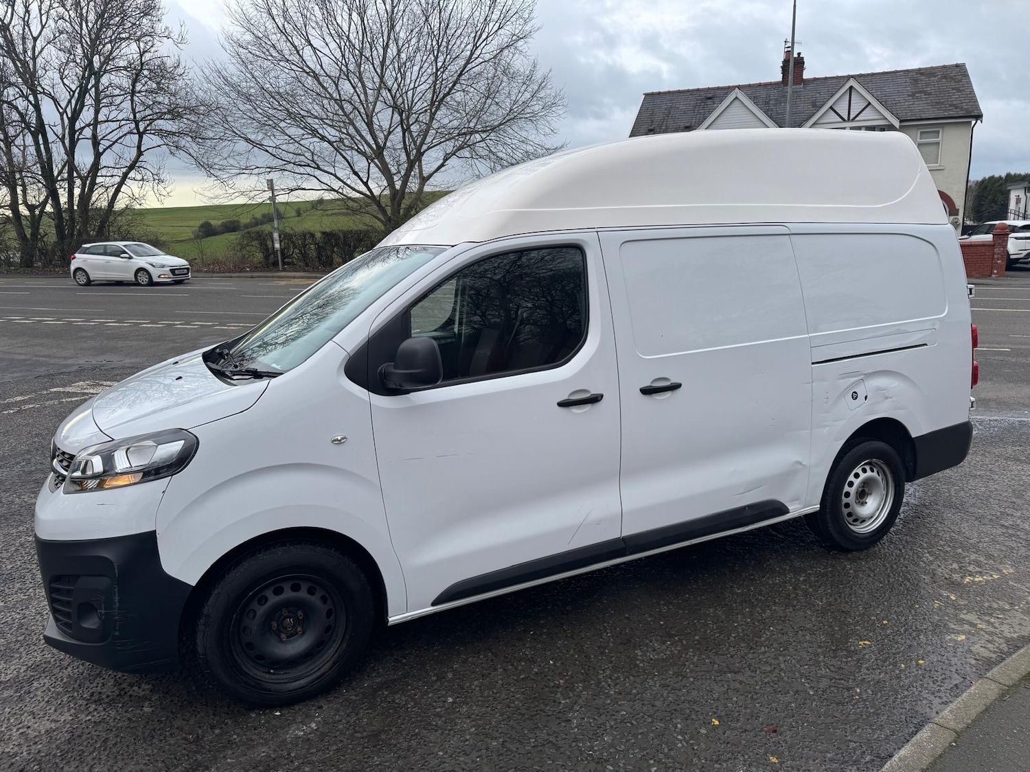 Used Vauxhall Vivaro 2023 for sale - 77548685: Photo 4