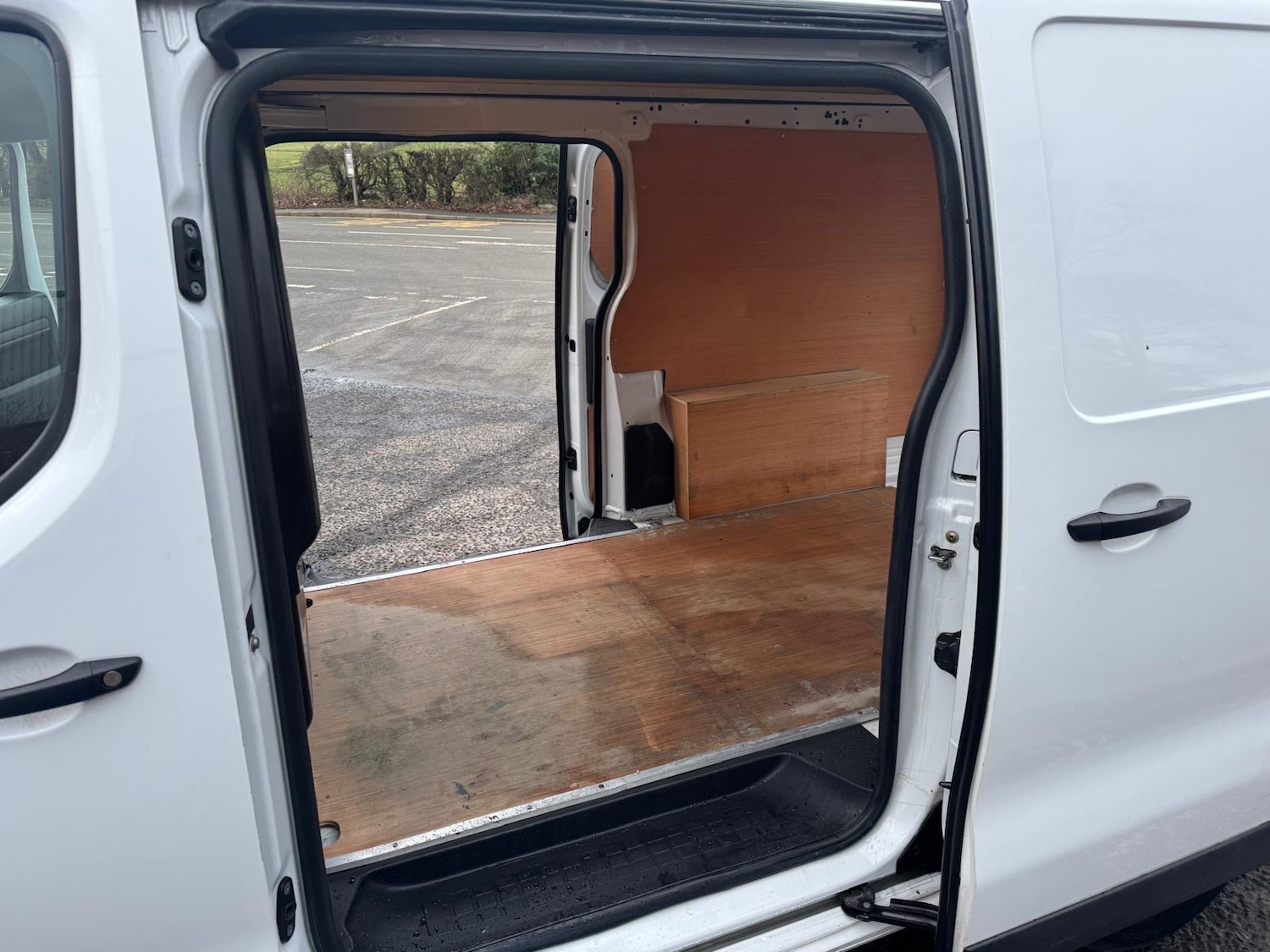 Used Vauxhall Vivaro 2023 for sale - 77548685: Photo 7