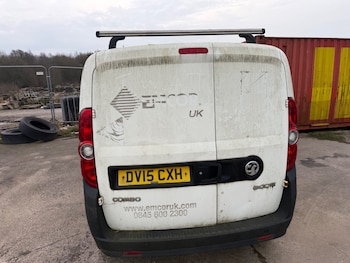 Used Vauxhall Combo 2015 for sale - 77838396: Photo