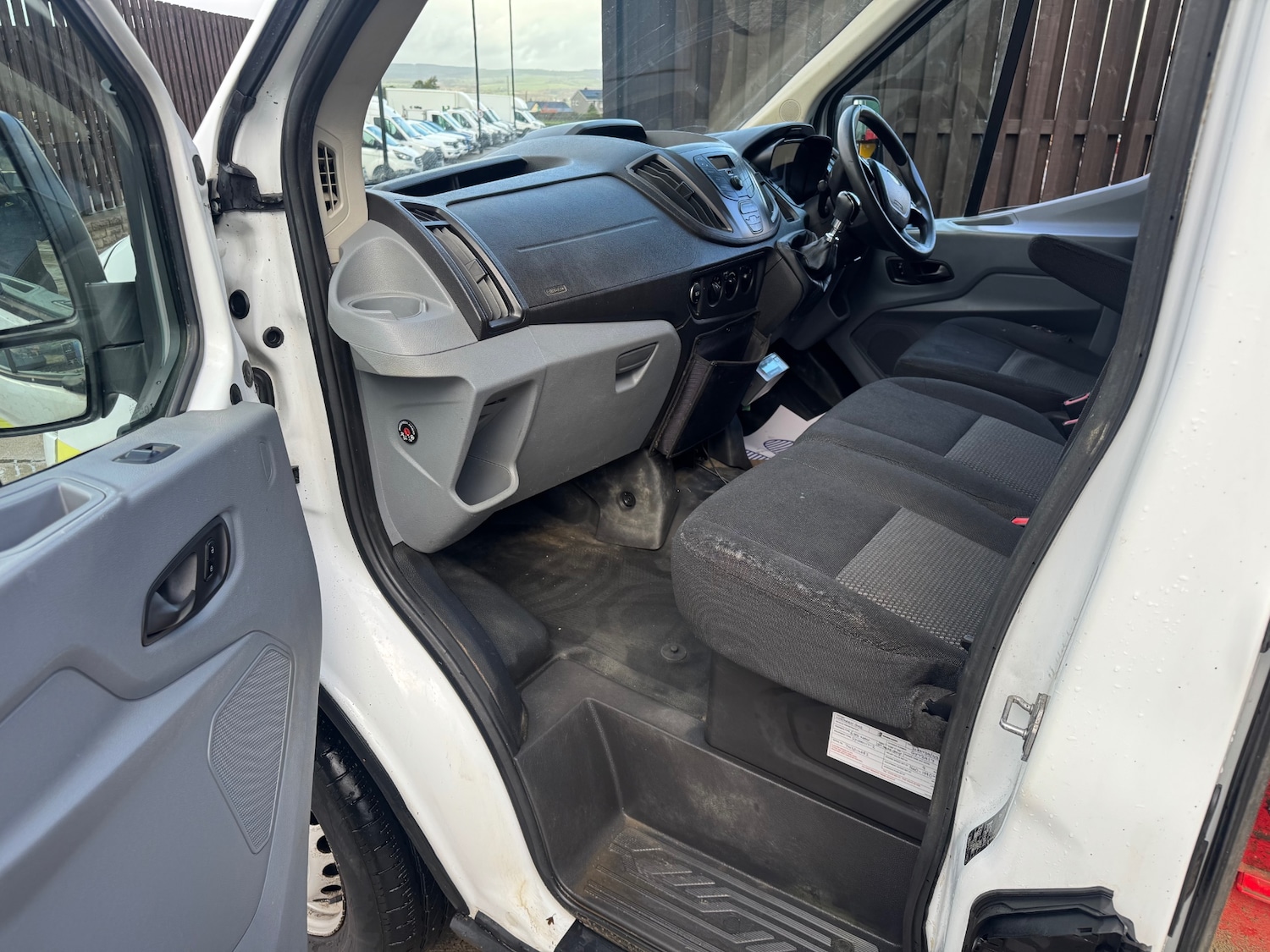 Used Ford Transit 2017 for sale - 76446122: Photo 16