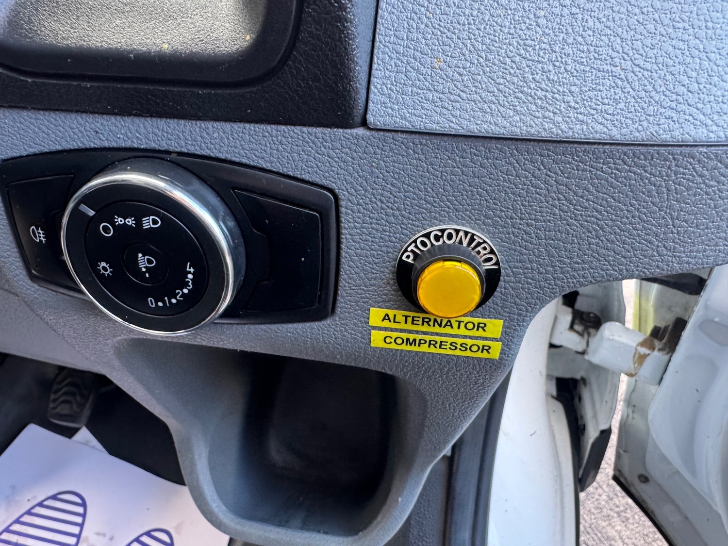 Used Ford Transit 2017 for sale - 76446122: Photo 17