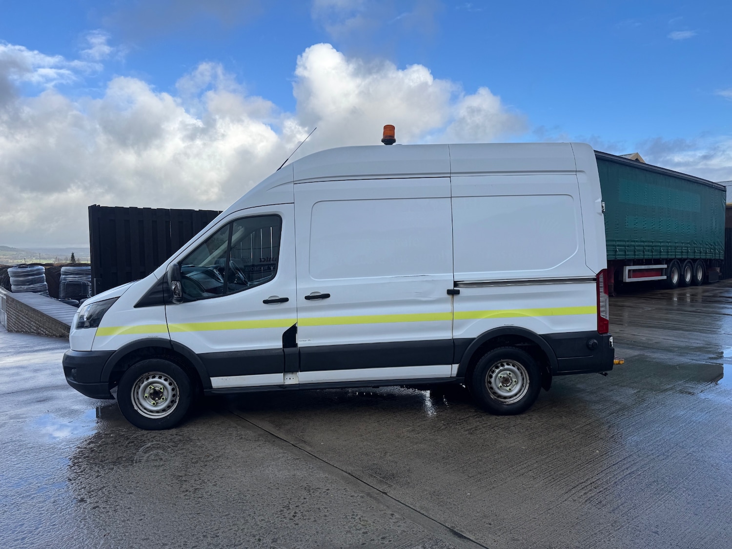 Used Ford Transit 2017 for sale - 76446122: Photo 3