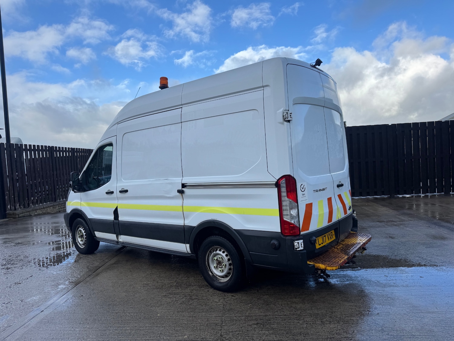 Used Ford Transit 2017 for sale - 76446122: Photo 4