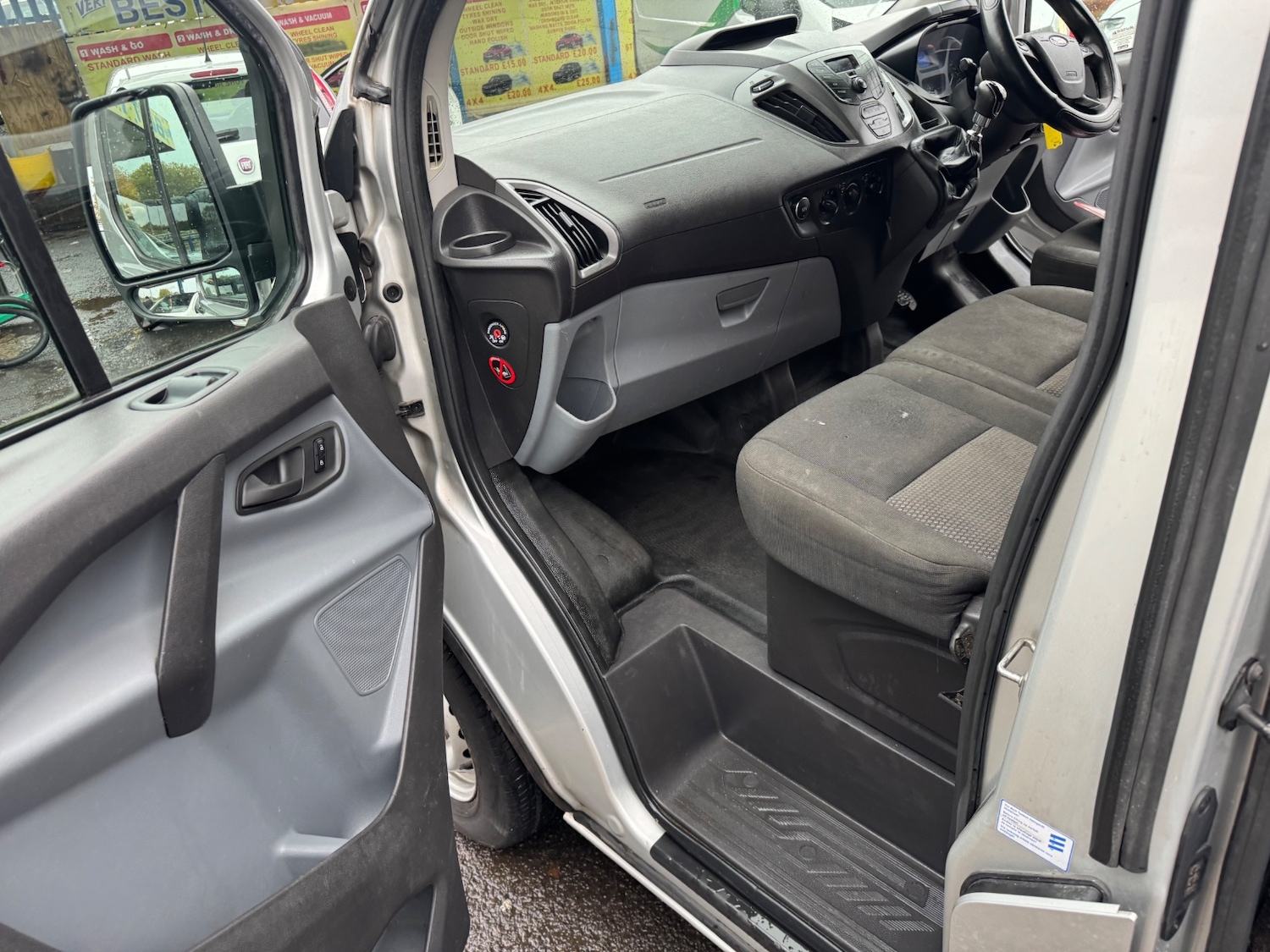 Used Ford Transit Custom 2015 for sale - 76418668: Photo 18