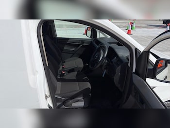 Used Volkswagen Caddy 2016 for sale - 79473465: Photo