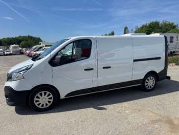 Used Renault Trafic 2017 for sale - 74766952: Photo