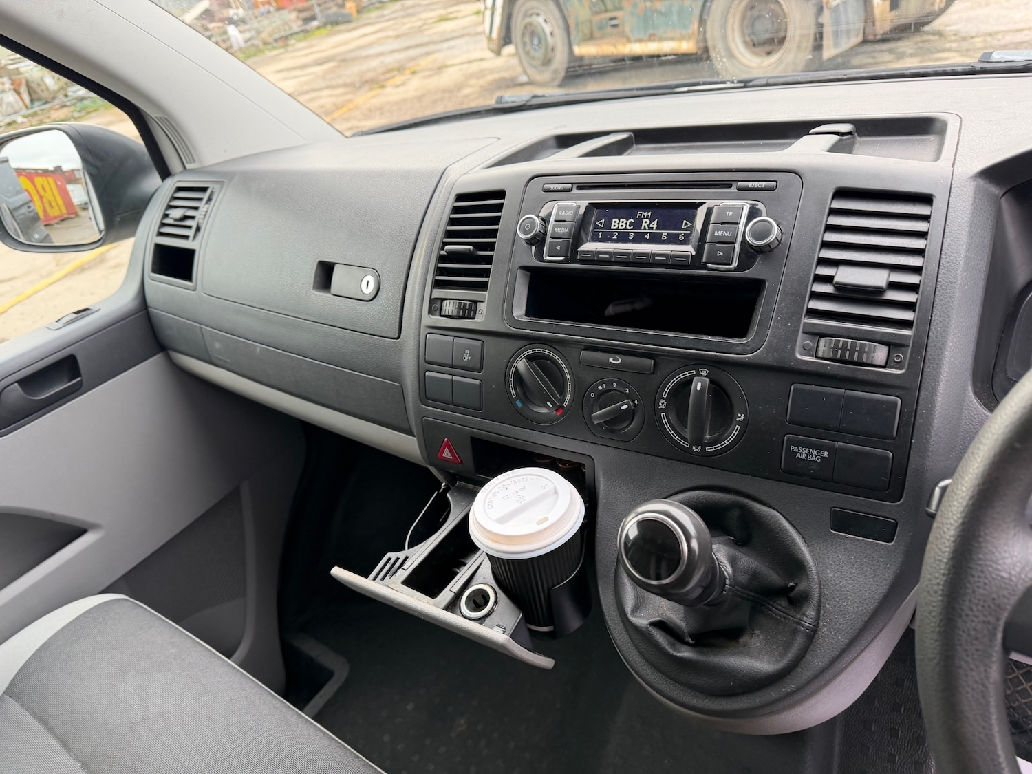 Used Volkswagen Transporter 2014 for sale - 76707205: Photo 18