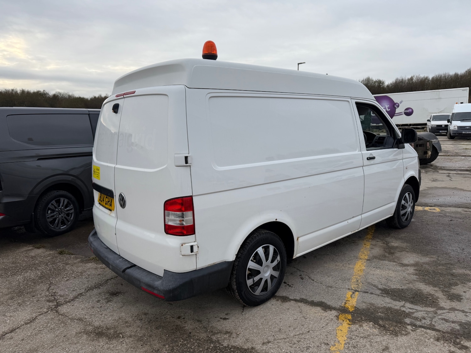 Used Volkswagen Transporter 2014 for sale - 76707205: Photo 3
