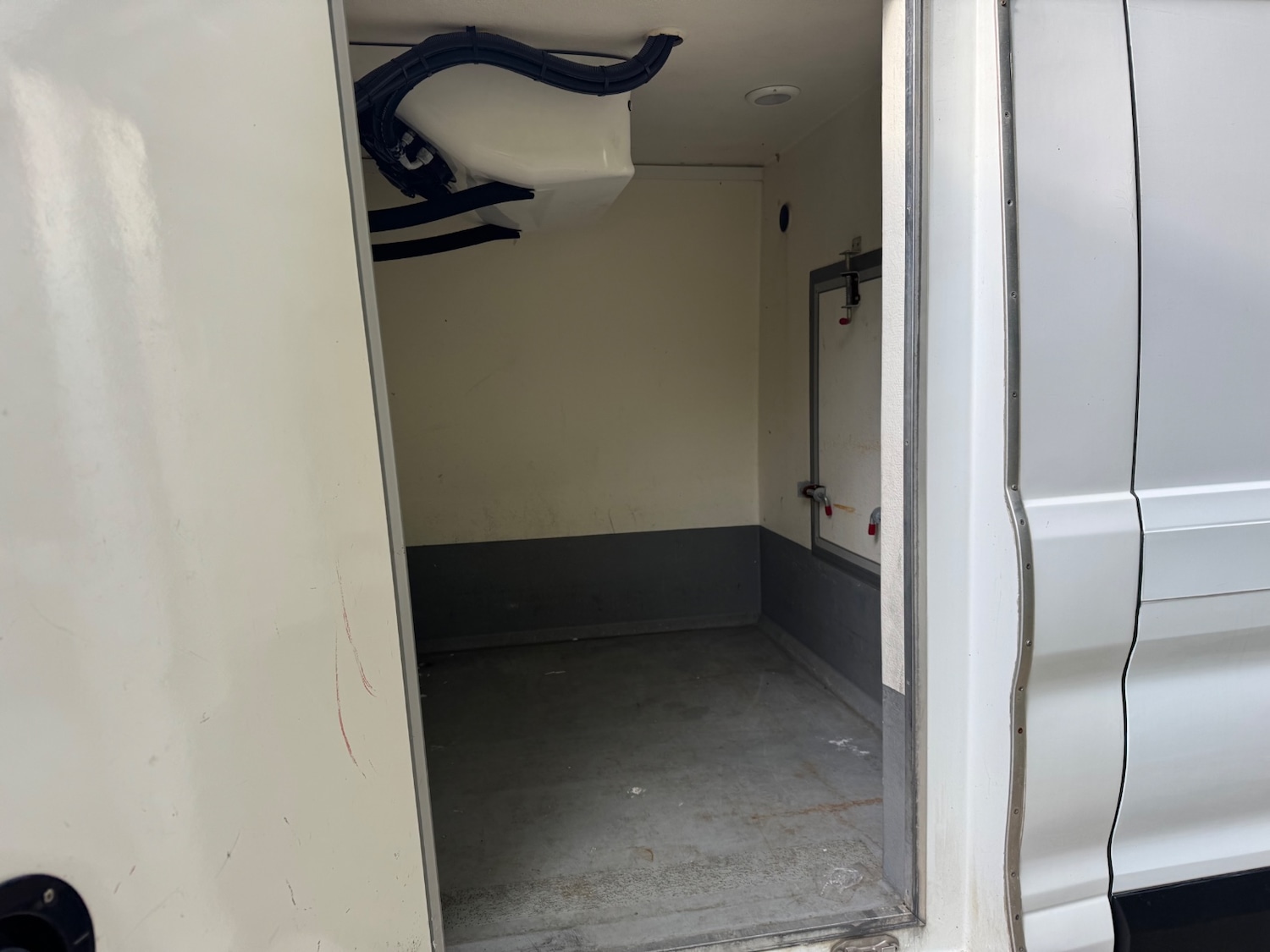 Used Ford Transit 2019 for sale - 76671022: Photo 17