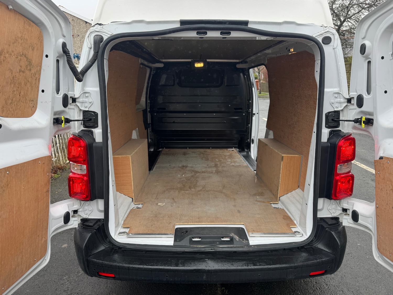 Used Vauxhall Vivaro 2023 for sale - 77635769: Photo 11