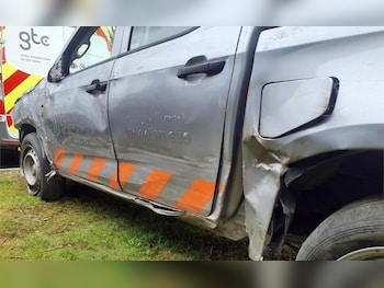 Used Isuzu D-Max 2023 for sale - 78689131: Photo