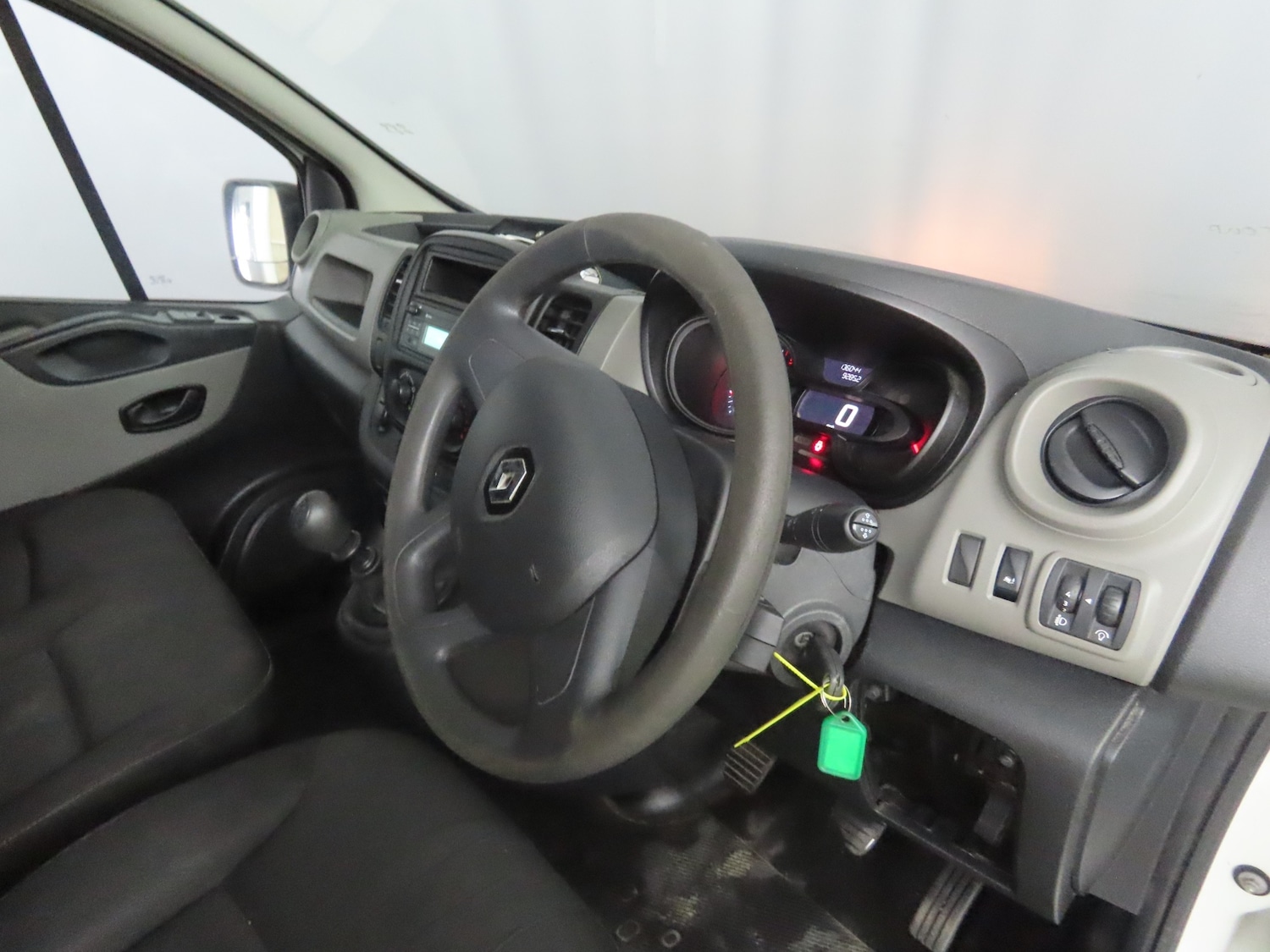 Used Renault Trafic 2017 for sale - 78131464: Photo 10