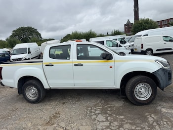 Used Isuzu D-Max 2019 for sale - 75454532: Photo