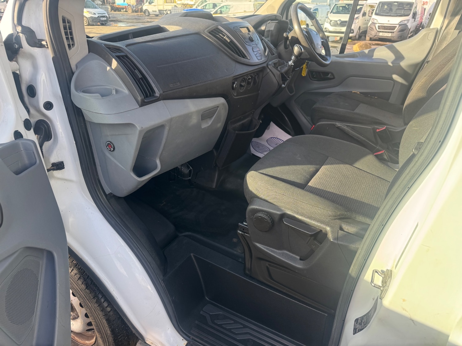 Used Ford Transit 2015 for sale - 76419167: Photo 11