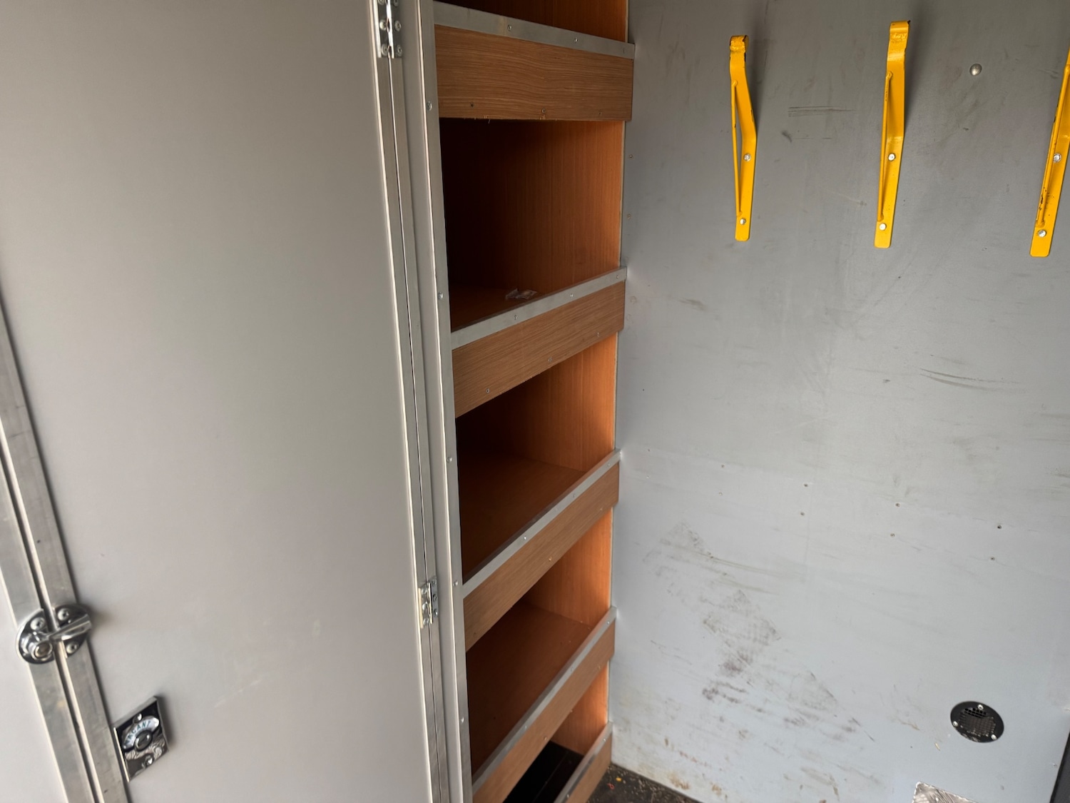 Used Ford Transit 2018 for sale - 76548136: Photo 10