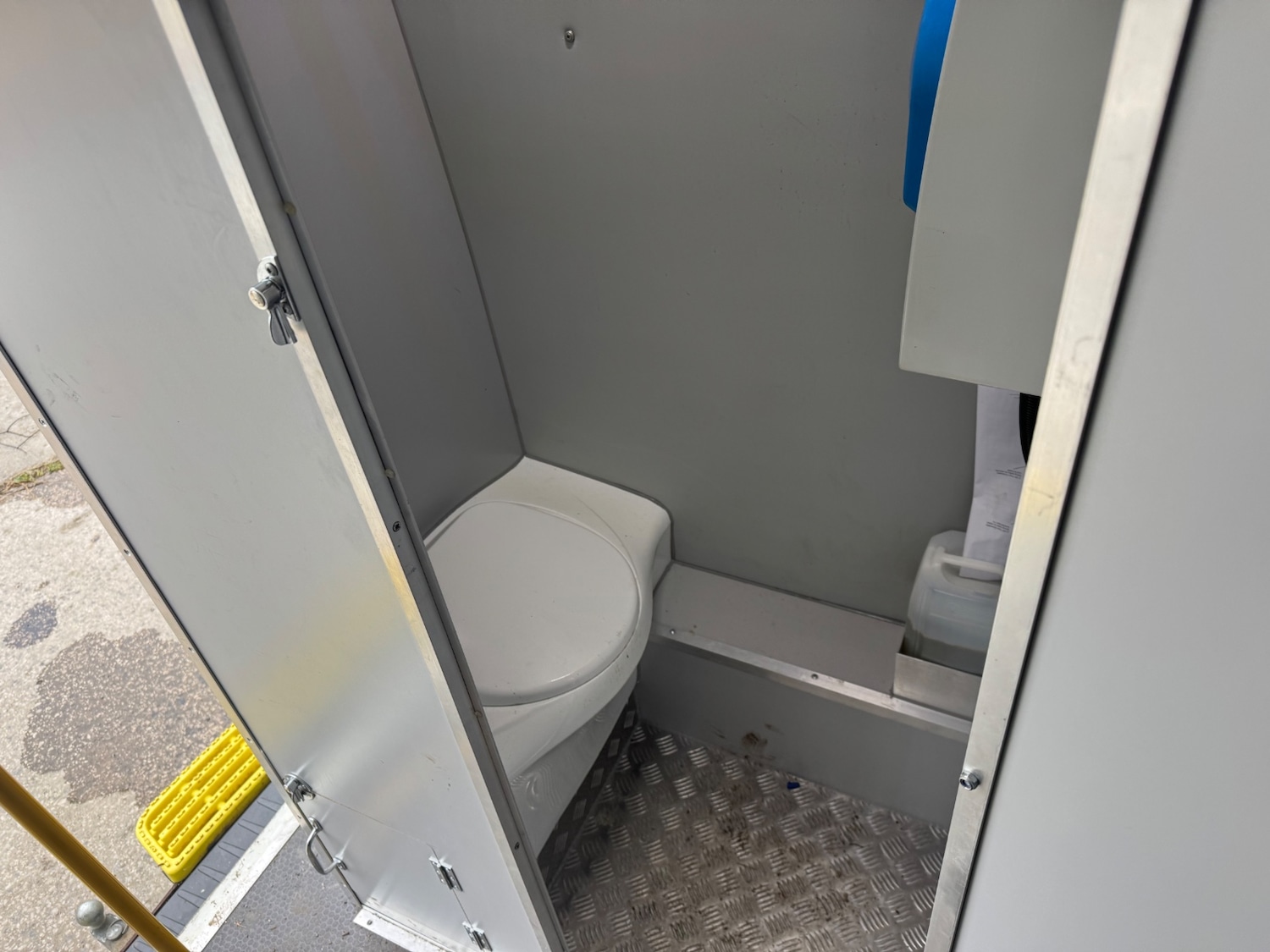 Used Ford Transit 2018 for sale - 76548136: Photo 11