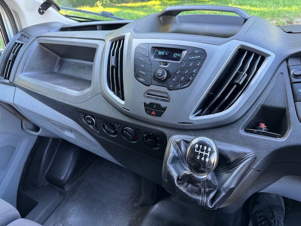 Used Ford Transit 2018 for sale - 74652876: Photo 15