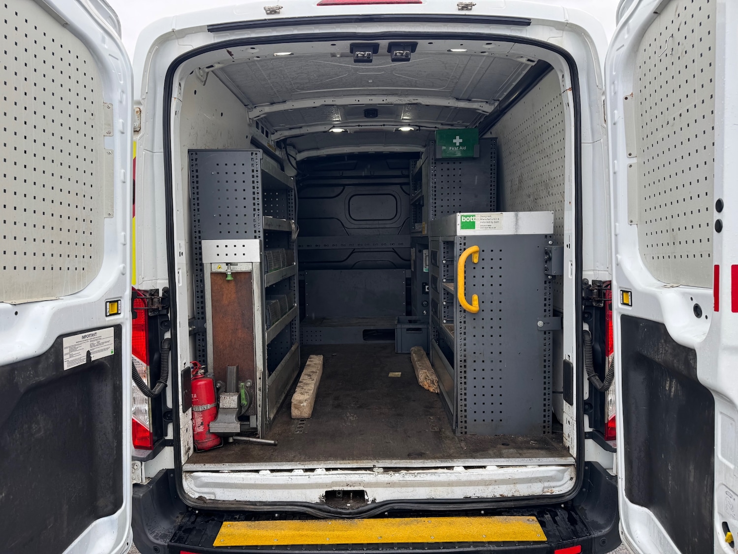 Used Ford Transit 2018 for sale - 77536830: Photo 15