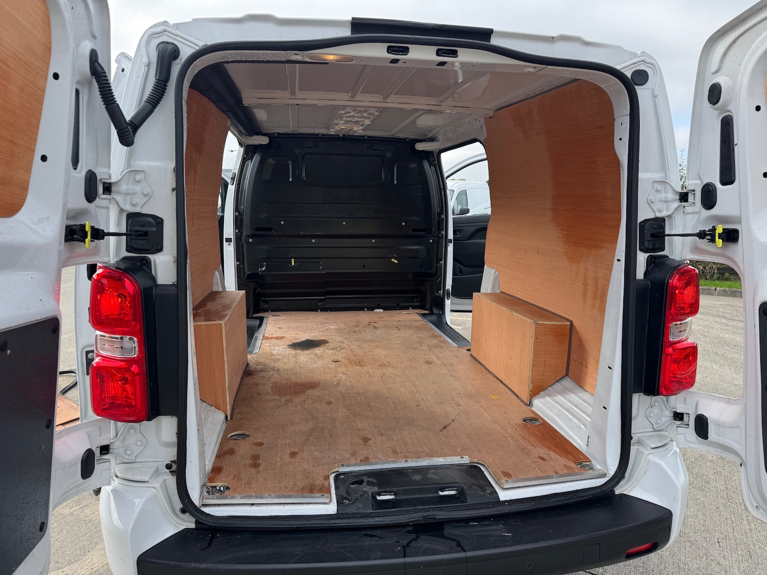 Used Vauxhall Vivaro 2023 for sale - 76498418: Photo 10