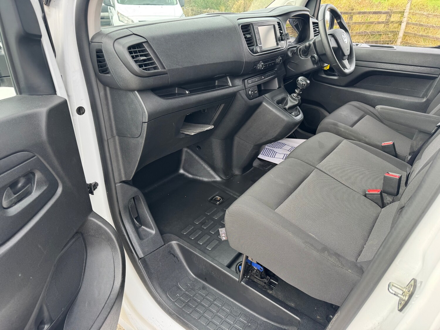 Used Vauxhall Vivaro 2023 for sale - 76498418: Photo 6