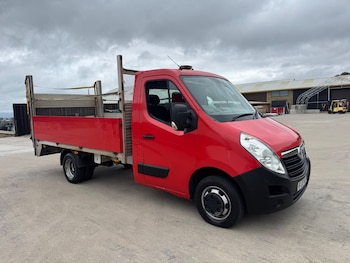 Vauxhall - Movano