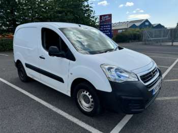 Used Peugeot Partner 2017 for sale - 71852346: Photo