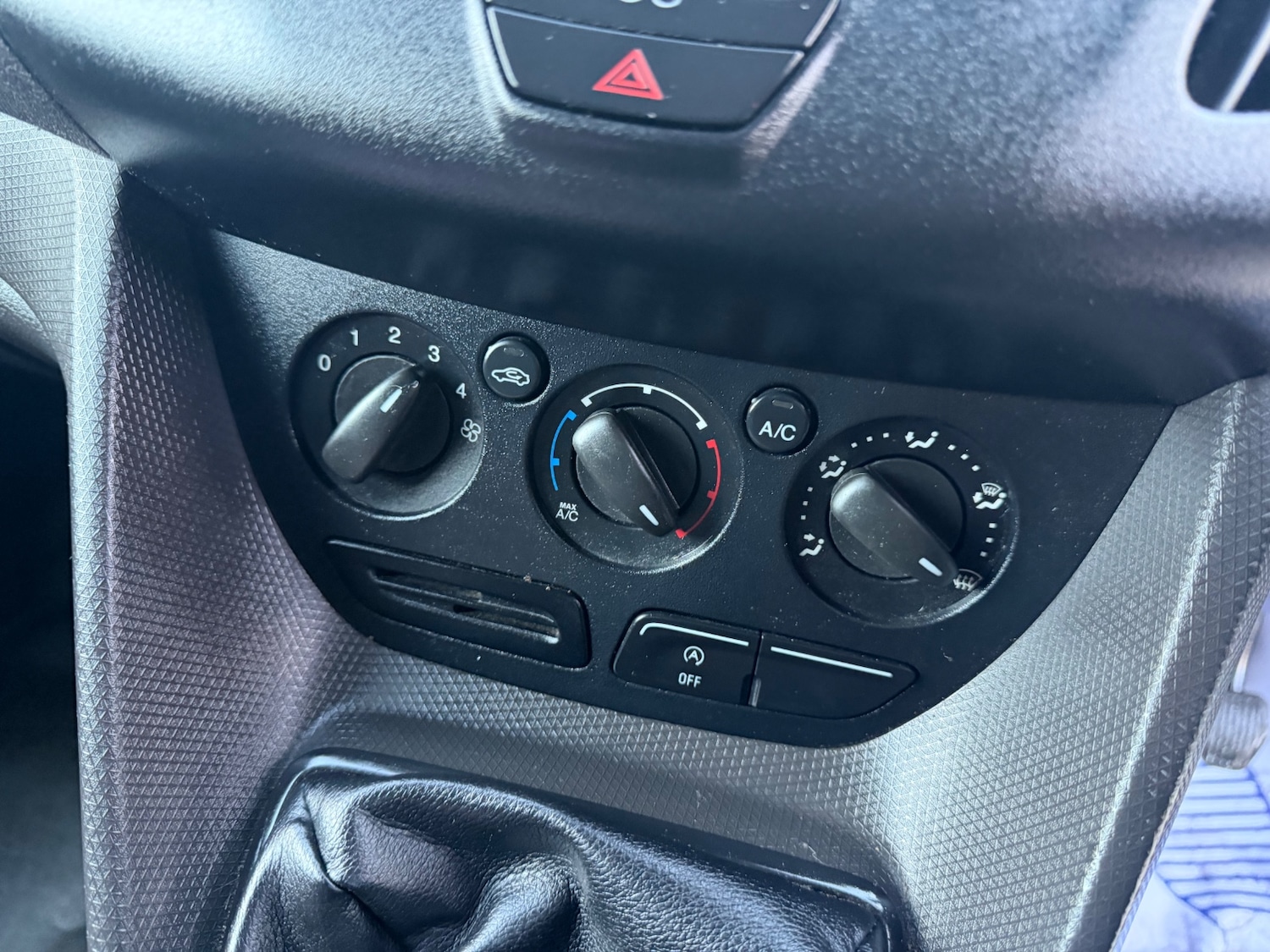 Used Ford Transit Connect 2016 for sale - 78139451: Photo 9