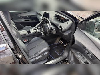 Used Peugeot 3008 2019 for sale - 79296180: Photo