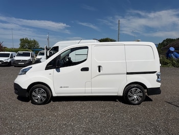 Used Nissan e-NV200 2015 for sale - 79201347: Photo