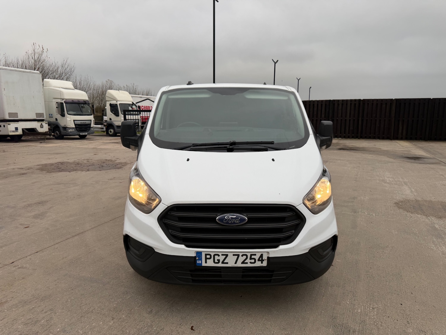 Used Ford Transit Custom 2020 for sale - 77538683: Photo 2