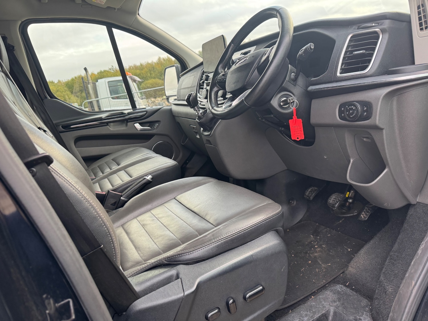 Used Ford Tourneo Custom 2021 for sale - 76387256: Photo 15