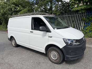 Used Volkswagen Transporter 2016 for sale - 78612669: Photo